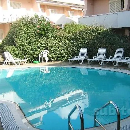 Charming In 48 M² + Parking Apartment *