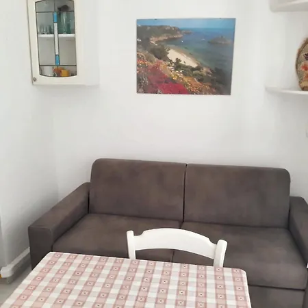 Charming In - 48 M² + Parking Apartment